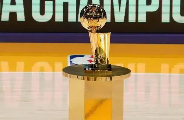 NBA季后赛冠军奖杯叫什么名字