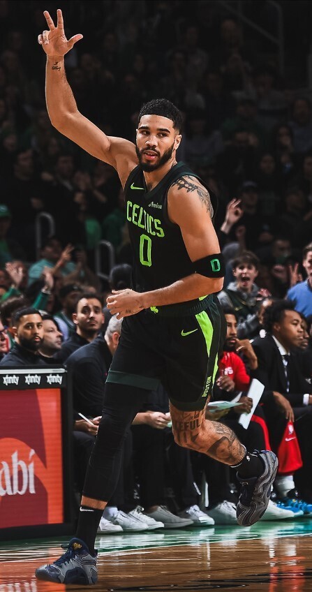 NBA今日战报：塔图姆三分绝杀高清图片