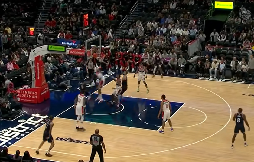 NBA战报-快船121-96奇才