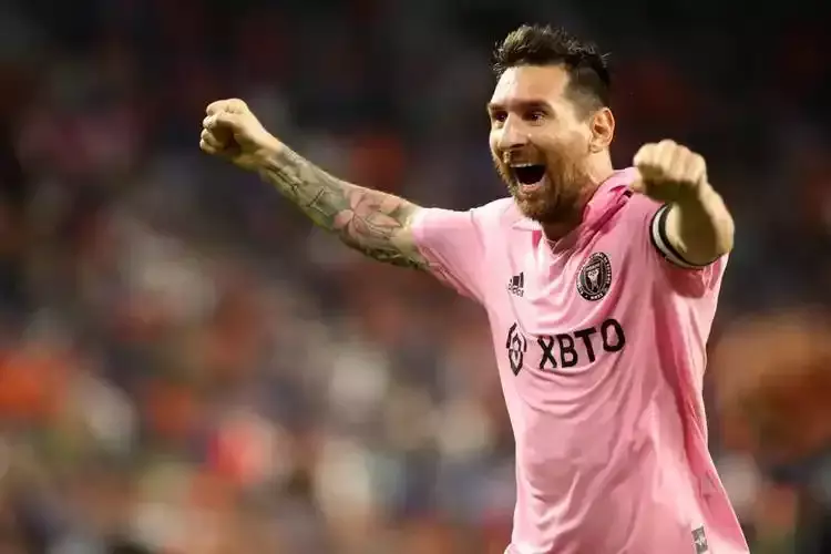 官方认证！梅西荣获FIFA赛事历史射手王