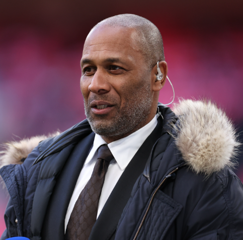 老枪手中锋莱斯-费迪南德