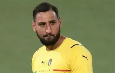 多纳鲁马如果再次染黄将停赛