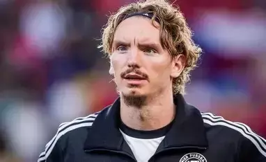 今夏从德甲转战英超的三位高中锋谁表现最好