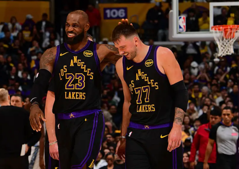 詹姆斯与东契奇