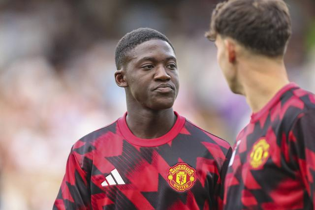 梅努曼联生涯或许迎来转机