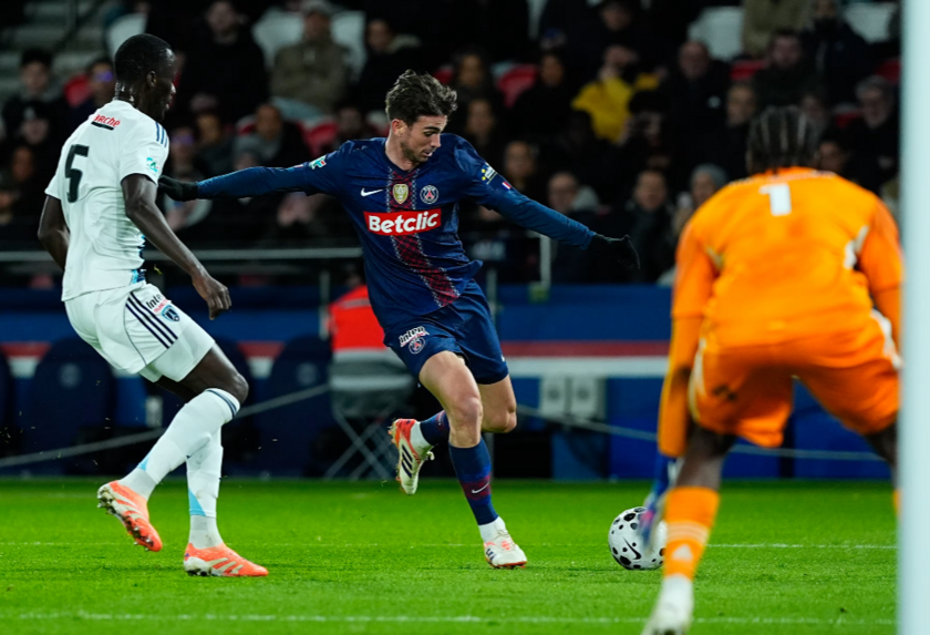 巴黎圣日耳曼0-1巴黎FC