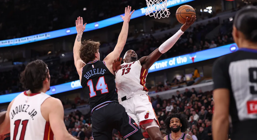 阿德巴约此役砍下20分12篮板