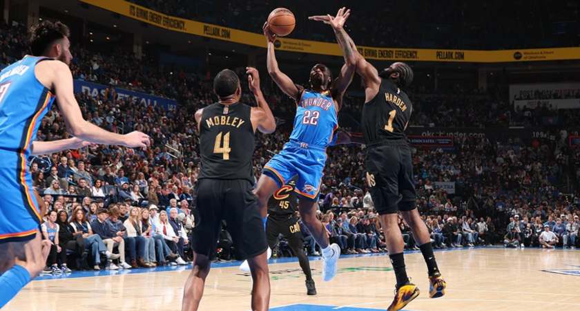 华莱士此役砍下20分10个助攻