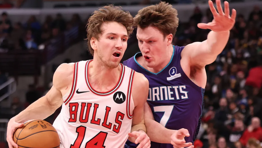 克尼佩尔21分布泽利斯32分7篮板