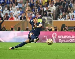 世界杯决赛进球最多的球员是谁