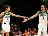 WNBA常规赛-风暴89-77水星，斯凯勒-狄金斯26+7+3，李月汝2+1