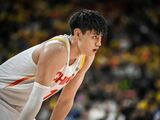 中国男篮官方：曾凡博因伤退出本次男篮亚洲杯，将返回俱乐部继续康复