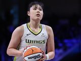 灾难表现！李月汝首发却仅打13分钟