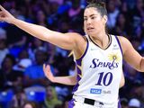 97-96！佩奇空砍29分！李月汝又遭雪藏，飞翼惜败