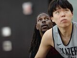 开拓者公布揭幕战VS森林狼大名单，杨瀚森携4中锋在列，阿夫迪亚领衔