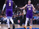 NBA-雷霆121-92狂胜湖人，亚历山大30+9率队豪取12胜