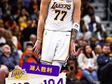 NBA杯-湖人118-104鹈鹕送对手四连败，里夫斯31分