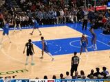 自信三分，扬手命中！杨瀚森登场贡献3分1篮板，三分命中数超姚明